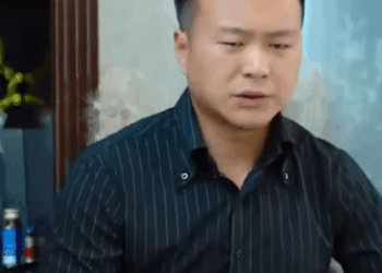 I1111003 真心换真心 一家人就应该守望相助#搞笑 #正能量剧情 #正能量 #剧情 #弘扬正能量 part2