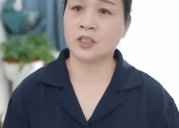 K1111003 小姑子有一进门就使唤儿媳 儿媳在家里的地位瞬间降低 婆婆用行动让小姑子难看 part2