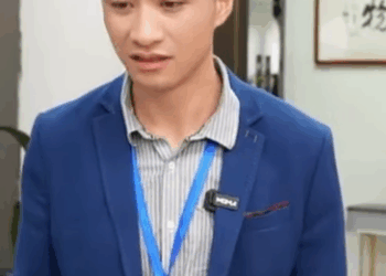 I1211003 老板竟然是我曾经的青梅竹马#情感 #正能量 #正能量剧情 #弘扬正能量 part2