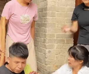 J1211001 遇险自救虎口脱险 正义永存 #万万没想到 #严厉打击违法犯罪 #正能量剧情 #正能量 #弘扬正能量 #drama #film part2