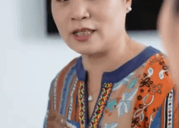 K1211005 野蠻親戚刁難兒媳 不讓她上桌吃飯 婆婆知道后霸氣回懟 婆婆也是媽 part2