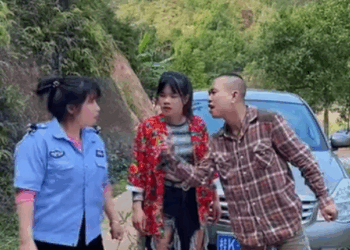 J0711002 法网恢恢疏而不漏 严惩不贷 为民除害 #严厉打击违法犯罪 #正能量剧情 #正能量 #万万没想到 #记录我的农村生活 #社会百态 part2