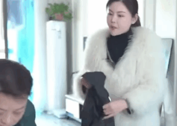 L1511003 美女得知婆婆來了和丈夫吵架 真相曝光卻跪下痛哭 這樣的老婆該原諒嗎 part2