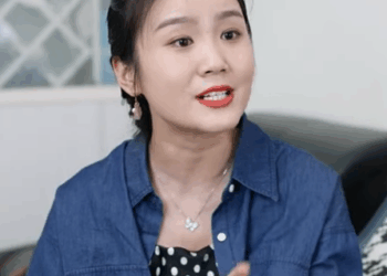 K1711003 婆婆整天給媳婦吃剩飯 媳婦氣的要回娘家 沒想到大姐一句話制服刁蠻婆婆 婆婆也是媽 part2