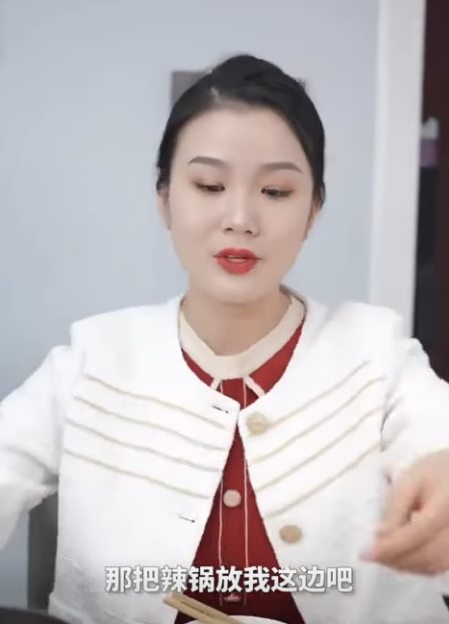 I1811003 戀愛長跑多年渣男考公上岸 女友以為可以結婚了 不料渣男竟提出分手 杨逗逗 part2