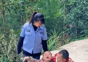 J1811001 严惩不贷 为民除害 #万万没想到 #正能量剧情 #正能量 #严厉打击违法犯罪 #记录我的农村生活 #社会百态 part2