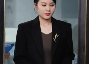 H2211002 妻子關心丈夫卻被罵多管閒事 不管不顧的時候又被罵太冷寫 接下來一番話讓丈夫無地自容 杨逗逗 part2