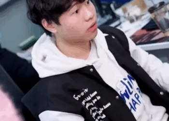 G2311005 入職第一天就得罪老闆 還好三柒機靈直接拿下公司大客戶 這下不會被老闆開除了吧 徐三柒 part2