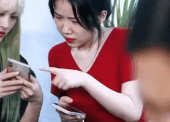 G2511001 渣男嫌棄妻子太醜 三柒幫她改頭換面 丈夫哭著求復合 徐三柒 part2