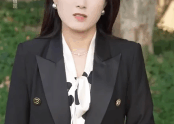 J2511005 哥哥為錢趕走农村父親 女兒堅決把父親接回家照顧 父親落淚一句話讓人看哭 #劇情 #微電影 #短片 part2