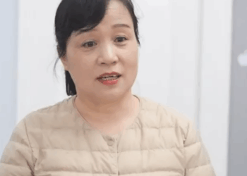 I2611001 丈夫去接婆婆來家裡過年 媳婦竟然攔著不讓 原本和睦的婆媳為何會反目成仇 婆婆也是妈 part2