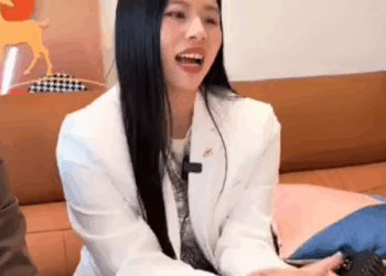 A0611001 任劳任怨几十年#弘扬正能量 #正能量 #情感 part2