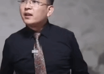 L1011002 婆婆過生日 兒媳只讓他吃燒餅 大哥做法讓人淚目 #劇情 #微電影 #短片 part2