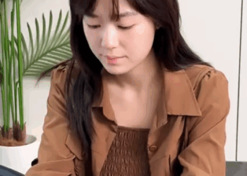 D0911003 老板时隔六年再次见到前妻 本以为她已经过上幸福的生活 结果却万万没想到 #剧情 #正能量剧情 #正能量 #万万没想到 #情感 #弘扬正能量 part2