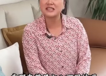 K1512004 我买的房 亲戚想白住 拒绝后反被骂 自私 我甩出房贷账单 来 你先帮我还3年 #正能量 #剧情 #反转 part2