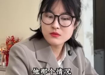 K1512002 势利弟弟嫌贫爱富 当众羞辱穷姐姐 不料姐姐自曝身份后他傻眼了 #正能量 #剧情 #短剧 part2