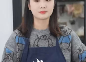 H1812005 拜金女前任看著男人有錢反悔 竟還當著婆婆的面對男人動手動腳 怎料婆婆和小姑子一巴掌教她學會做人 #短劇#反轉 part2