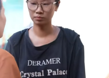 F1812003 婆婆被邻居恶狗咬伤 邻居女丢钱了事 媳妇一招化解难题 part2