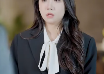 G2012003 灰姑娘被派去對家公司當臥底 沒想到卻被霸道總裁一見鍾情 直接成為總裁夫人被寵上天 #總裁#反轉#短劇 part2