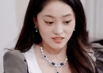 J0312003 心機姊姊不想嫁給瘸子總裁 竟让妹妹替她嫁出去 沒想到瘸子總裁竟是裝的婚後直接被寵上天 #短劇#反轉 part2