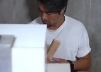 F2412005 小叔子回家一眼看上了兒媳 婆婆出手設局阻攔 兒媳趁機連夜逃跑 part2