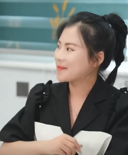 H3012002 漂亮的妻子嫁給窮農民工丈夫 被老同學嘲笑窮酸 沒想到他們才是最幸福的啪啪打臉老同學 婆婆也是妈 part2