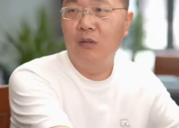 G1012004 亲妹向大哥借钱 不料被嫂子甩脸羞辱 哥哥看见后破口大骂 part2